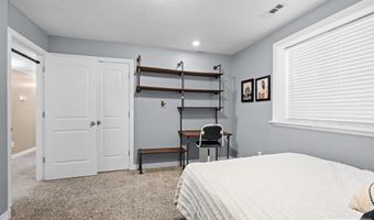 5477 Barton Cir, Ammon, ID 83406