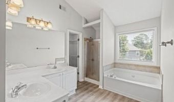 10905 Pinewalk Forest Cir, Alpharetta, GA 30022