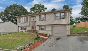 8 Gale Ct, North Providence, RI 02904