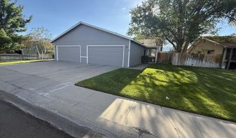 752 Wagon Dr, Gardnerville, NV 89460