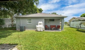 212 PIKE St, Auburndale, FL 33823