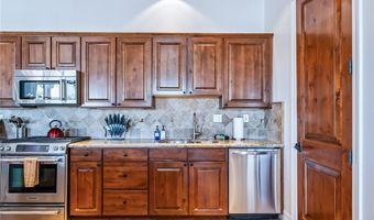 906 Riverfront Dr, Bullhead City, AZ 86442