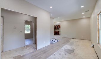 2118 W Radio Ln, Arkansas City, KS 67005