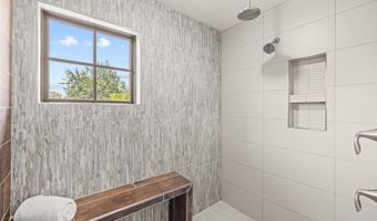 1911 N 10th St, Boise, ID 83702