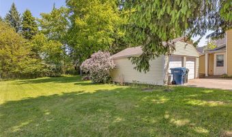 133 Crownhill Ave, Amherst, OH 44001