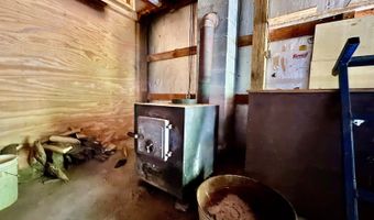 4666 S Pine Ridge Rd, Birdseye, IN 47513
