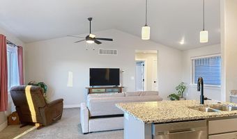 39 Harmony St, Buffalo, WY 82834