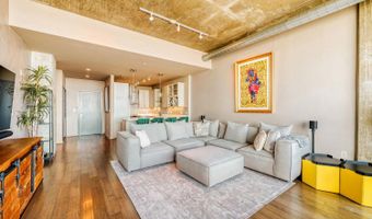 1200 STEUART St 713, Baltimore, MD 21230