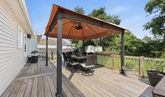 1209 Pacific Ave, Beachwood, NJ 08722