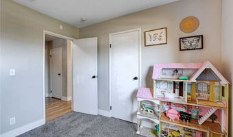 242 Fullerton Ave, Henderson, NV 89015