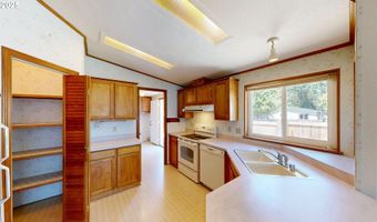 97940 W BENHAM Ln, Brookings, OR 97415