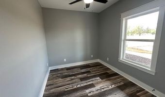 1128 Duke Dr, Bauxite, AR 72011