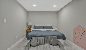 1408 CAPE ST CLAIRE Rd, Annapolis, MD 21409