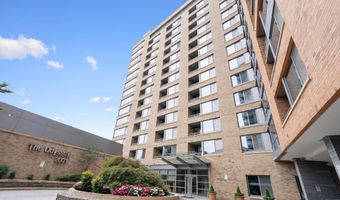 2001 15TH St N 306, Arlington, VA 22201