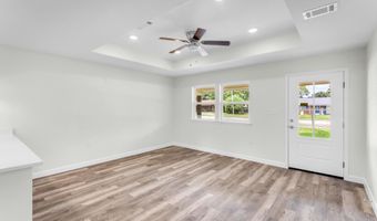 2223 Popps Ferry Rd, Biloxi, MS 39532