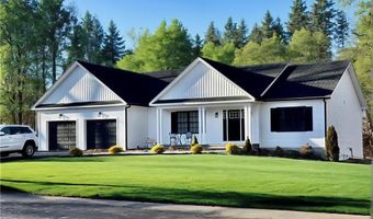 7 Pico Cir, Johnston, RI 02919