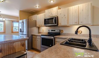 28 Grande View Dr, Cody, WY 82414