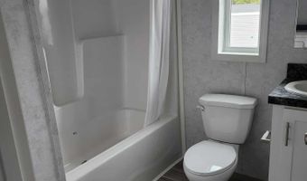 24 Cassie Ln, Bennington, VT 05201