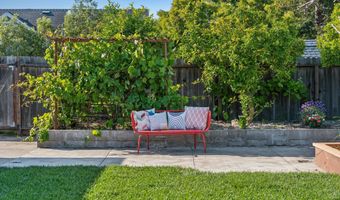 417 Maitland Dr, Alameda, CA 94502