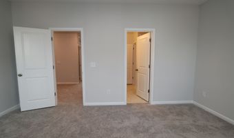 2724 Hunter Woods Dr, Apex, NC 27502