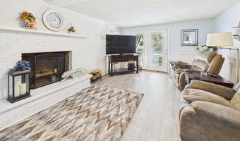 6180 N Akron Dr, Alexandria, IN 46001