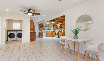 445 N Kainalu Dr B, Kailua, HI 96734