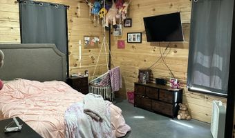 109 Tucker Creek Rd, Alton, MO 65606