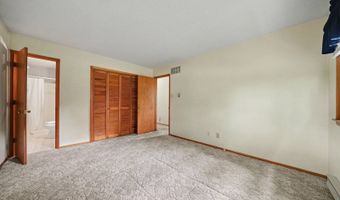 10020 15th Rd, Argos, IN 46501