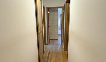 42 Walker St, Athens, OH 45701