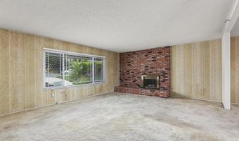 5995 BROADMOOR Dr, La Mesa, CA 91942