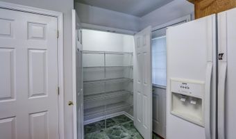 173 Pine Tag Ln, Appomattox, VA 24522