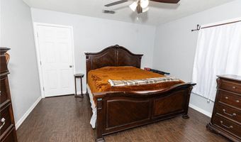 1204 Live Oak Dr, Alice, TX 78332