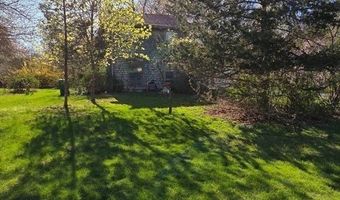 19 Carmen St, Attleboro, MA 02703