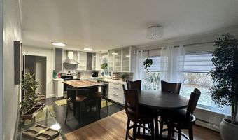 410 Mount Hope Ave, Bangor, ME 04401