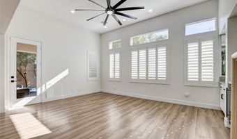 11251 La Madre Ridge Dr, Las Vegas, NV 89135