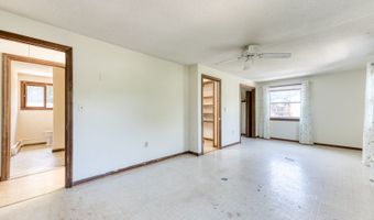 58 Towne Dr, Berlin, CT 06037