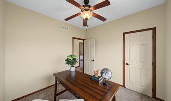 805 NW Reinhart Dr, Ankeny, IA 50023