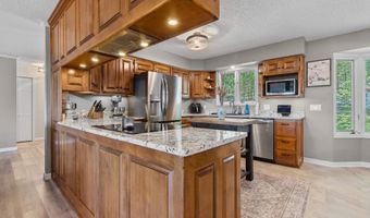 19 Ponferrada Way, Hot Springs Village, AR 71909