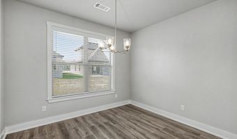 6705 Orange Ave, Bentonville, AR 72713