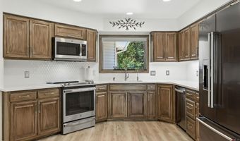 1 Penaranda Ln, Hot Springs Village, AR 71909
