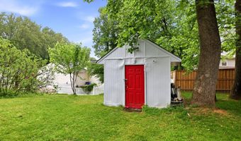 5141 BRADFIELD Dr, Annandale, VA 22003