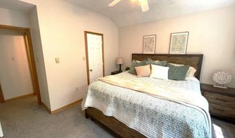 96 Spencer Ln, Albrightsville, PA 18210