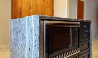 19 W 32ND St 1, Bayonne, NJ 07002