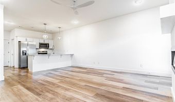 2717 SW Livingston Sq, Bentonville, AR 72713