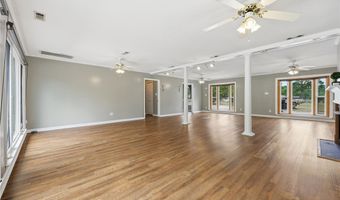 190 Fox Run Ln, Autryville, NC 28318