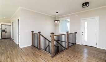 100 Schwinghammer Dr, Albany, MN 56307
