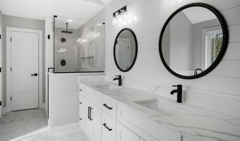 38 Watts Ave, Barnegat, NJ 08005