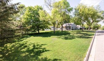 902 Quincy St, Alexandria, MN 56308