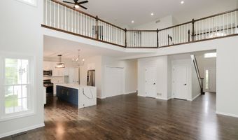 1321 Ivy Ln, Algonquin, IL 60102