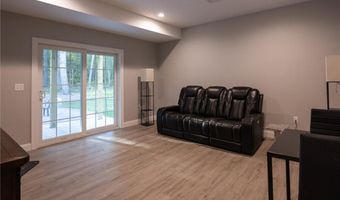 295 Hopkins Hollow Rd, Coventry, RI 02827